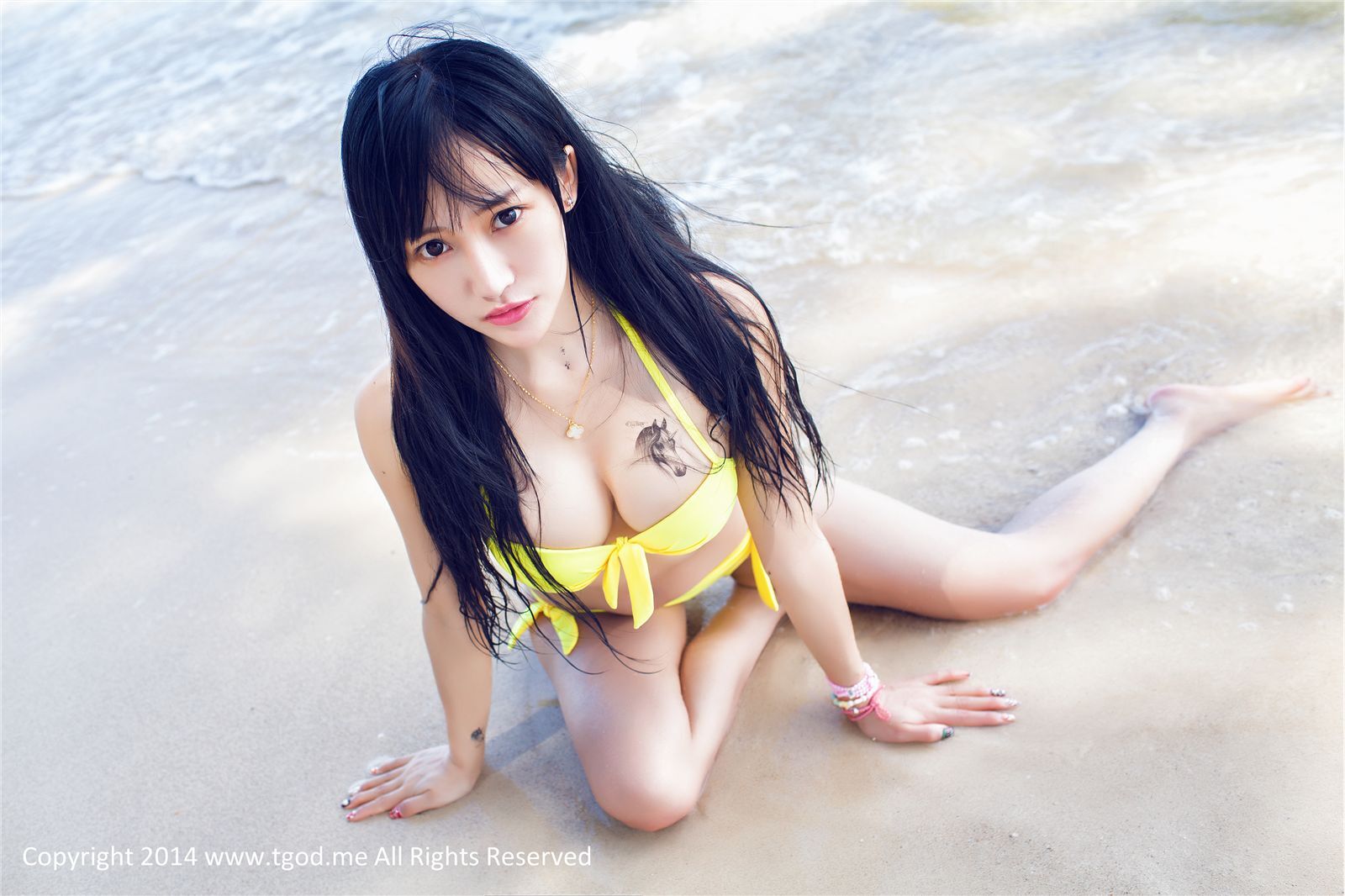 [TGOD推女神]2015.03.26 沙巴旅拍 杨上萱 第一弹